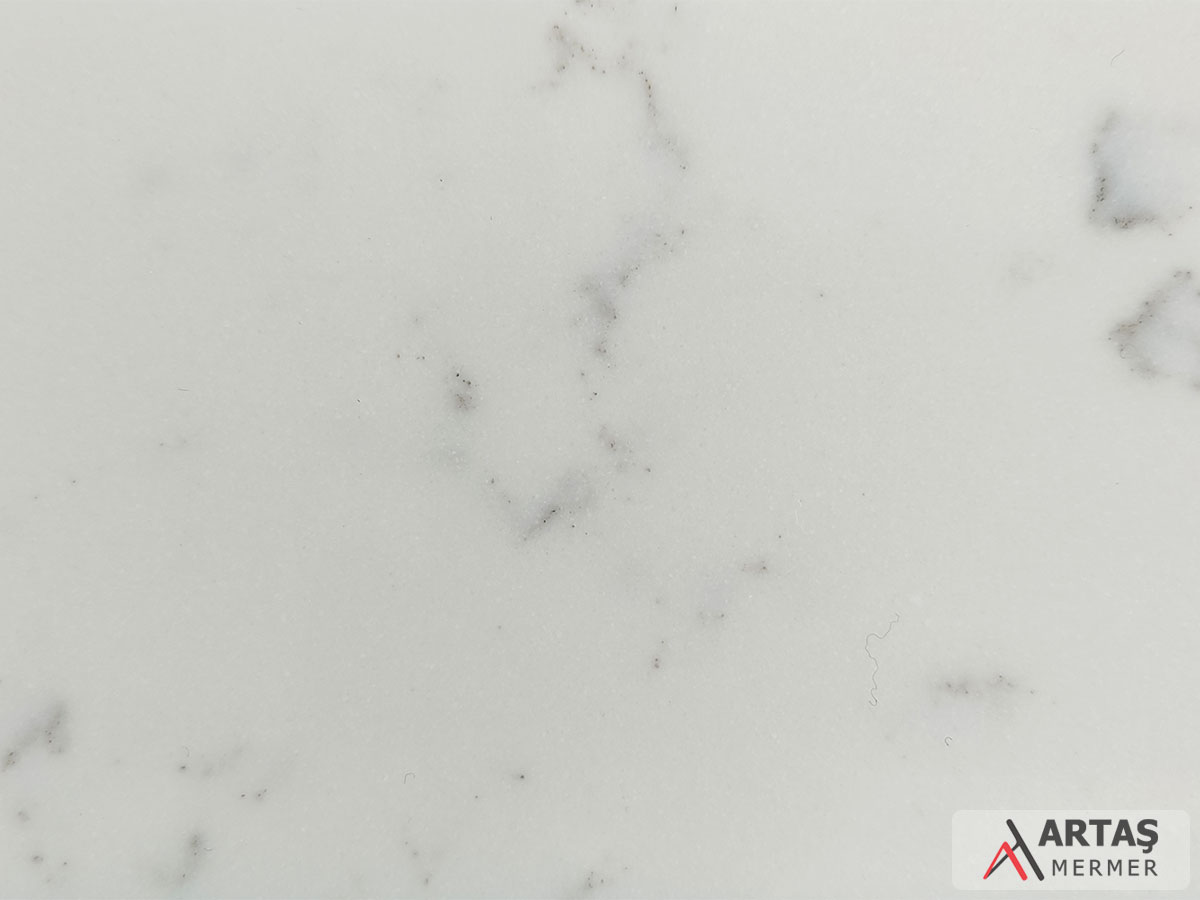 Kashmera White Belenco