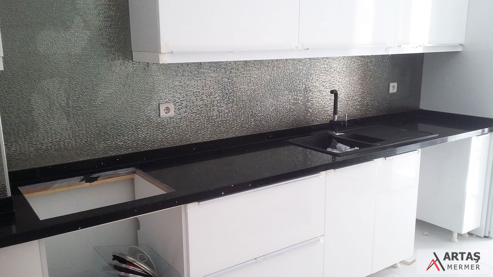 Savana Çimstone Mutfak Tezgah ve Masa Uygulaması